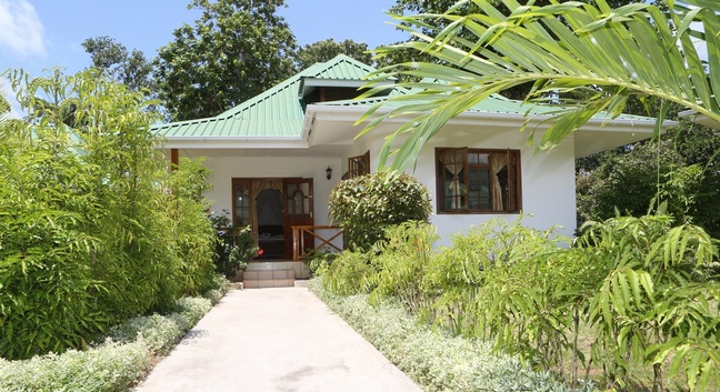 LE SURMER CHALETS LA DIGUE - La Digue