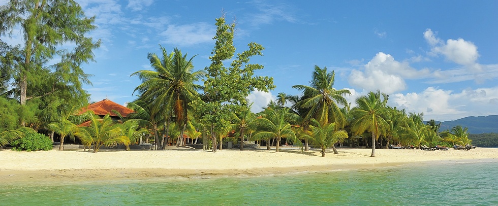 BEACHCOMBER SAINTE ANNE RESORT - Sainte Anne island