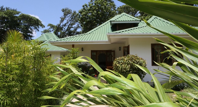 LE SURMER CHALETS LA DIGUE - La Digue