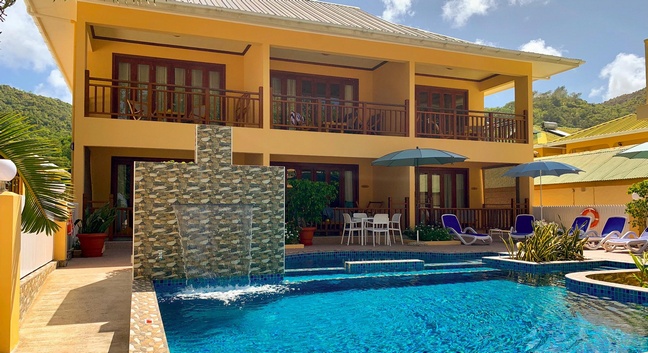 PIROGUE LODGE - Praslin